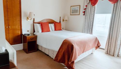 Deluxe Double Room with Castle View