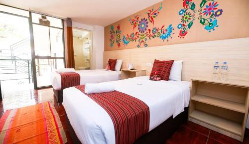 Twin Room with Private Bathroom