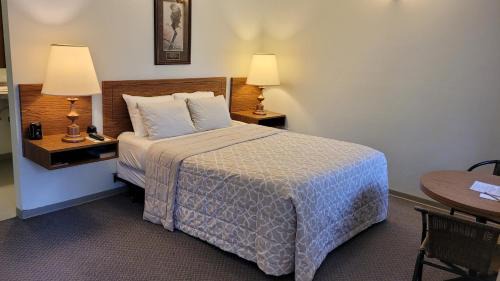 Queen Room