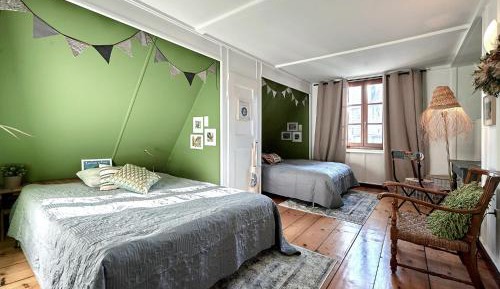 Double Room with Shared Bathroom