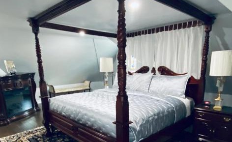 King George VI Suite