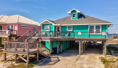 Four-Bedroom Holiday Home