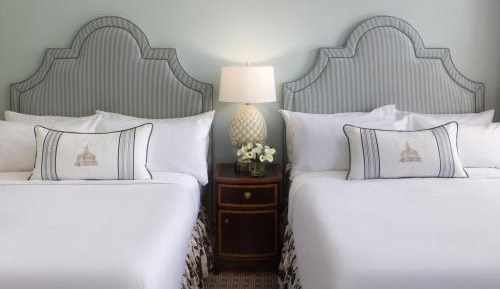 Premier 2 Queen Beds