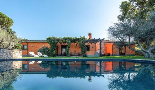 Four-Bedroom Holiday Home