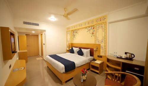 Large Double Room