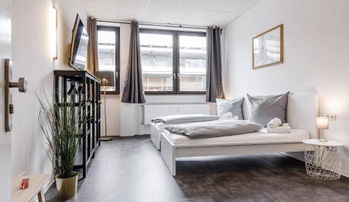 Double or Twin Room with Shared Bathroom