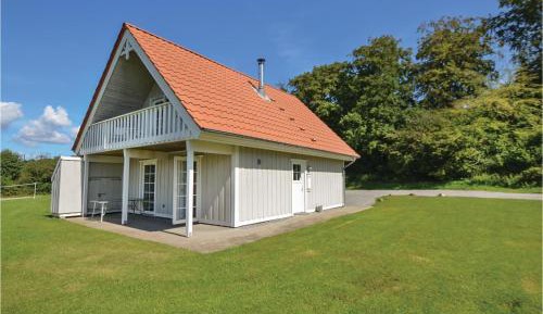 Four-Bedroom Holiday Home