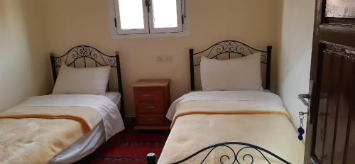 Twin Room with Private Bathroom