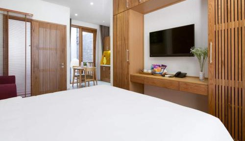 Studio Apartment
