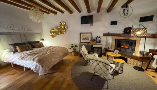 Deluxe Double Room with Bath