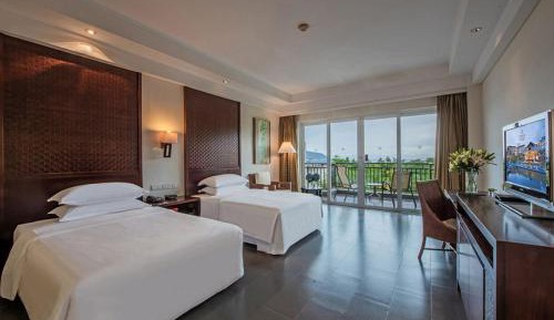 Deluxe Twin Room with Garden View