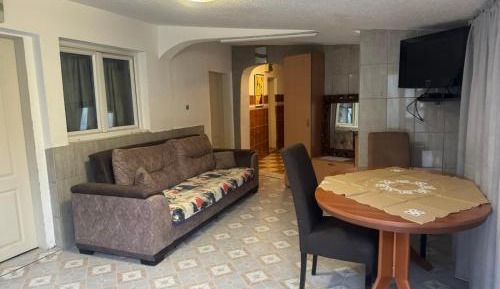 Mixed Dormitory Room
