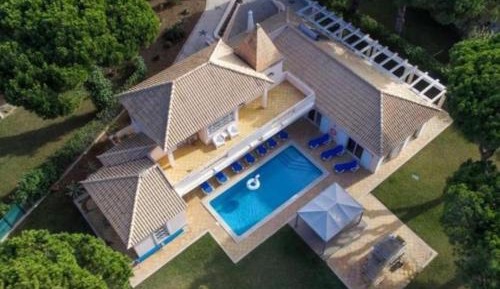 Deluxe Villa
