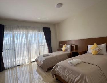 Twin Room with Balcony