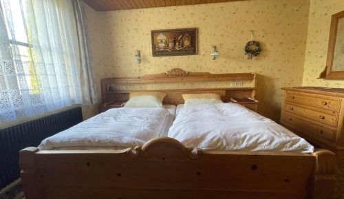 Deluxe Double Room with Shower