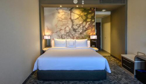 Guest Room, 1 King