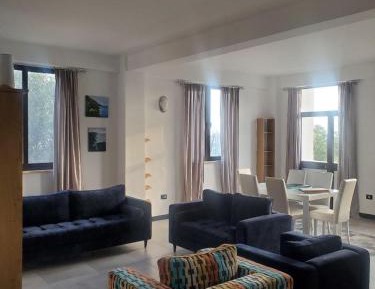 Deluxe Family Suite