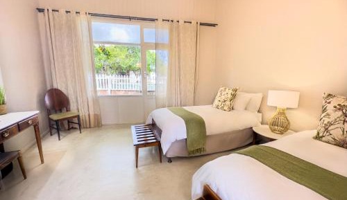 Twin Room with Bath