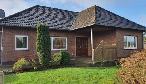 Three-Bedroom Holiday Home 