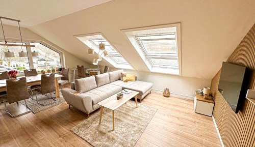 Three-Bedroom Apartment with Balcony