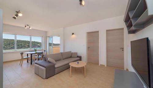 Two-Bedroom Apartment with Balcony and Sea View