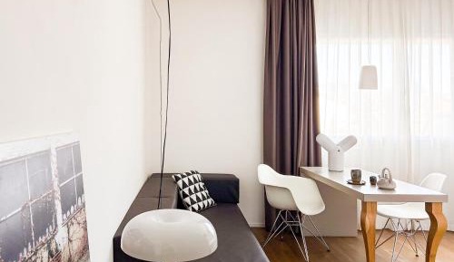 Deluxe Junior Suite