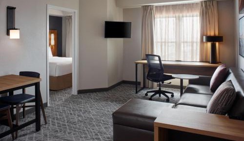 One Bedroom Queen Suite with Sofa Bed