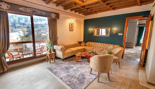 Presidential Suite