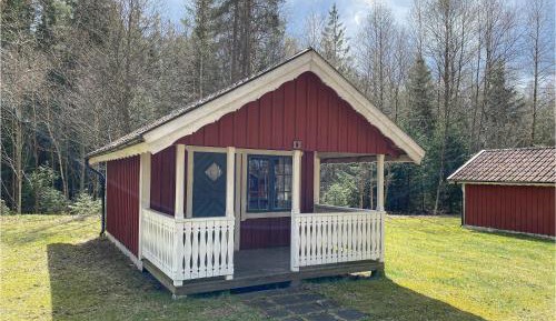 One-Bedroom Holiday Home