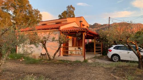 One-Bedroom House