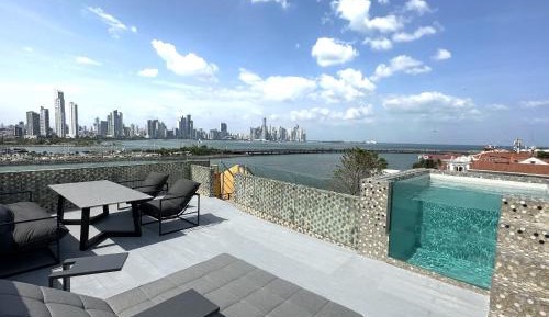 Penthouse Apartment