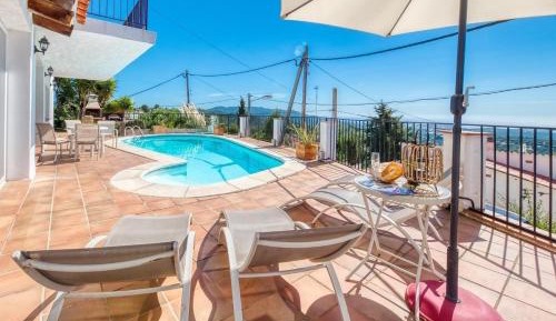 Villa with Sea View