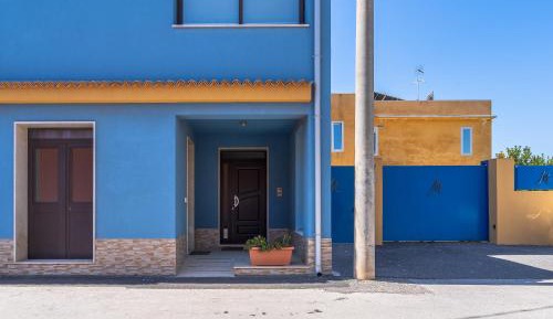 Superior One-Bedroom Apartment with Balcony