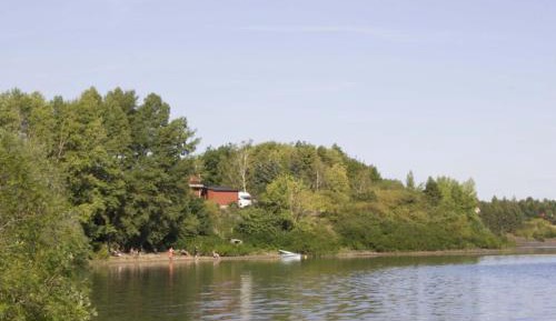 Apartment with Lake View