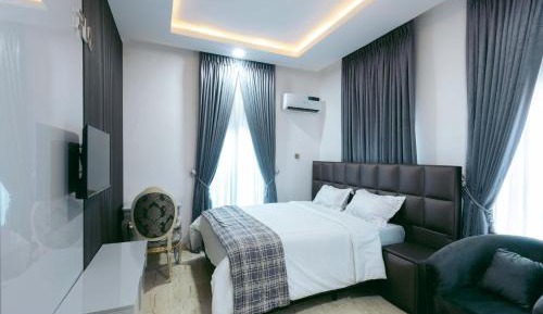 One-Bedroom House