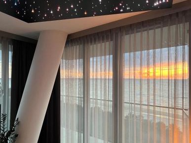Deluxe Suite with Sea View