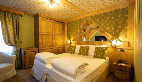 Superior Double Room with Spa Access