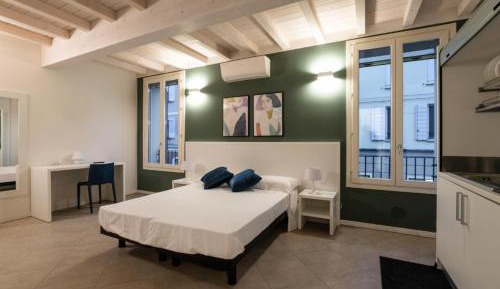 Large Double or Twin Room