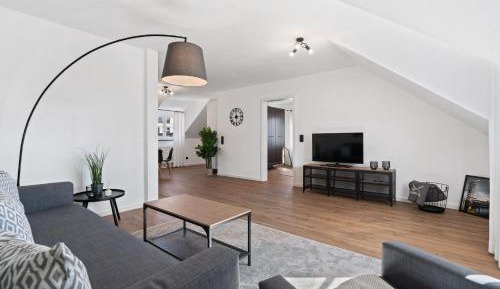 Superior One-Bedroom Apartment