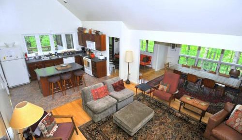 Five-Bedroom Holiday Home