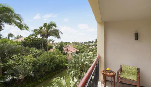 Long Stay offer - Scenic View Room Double（Including Daily Sea Food Buffet Dinner & Daily breakfast for 2 adults & 2 children below 6 years old）