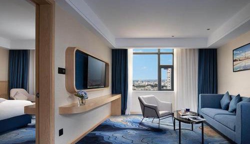 Premier Suite with View