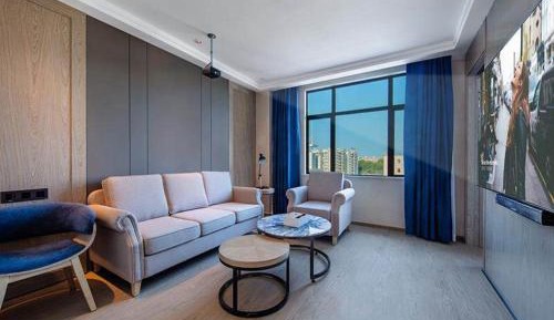 Premier Suite