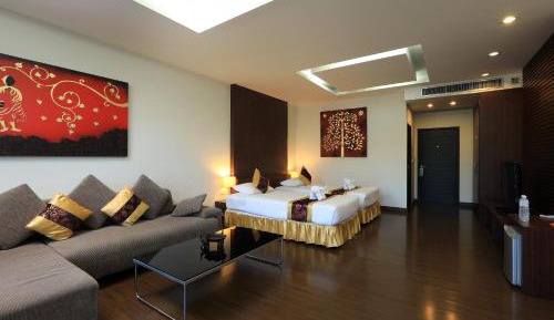 Grand Superior Room
