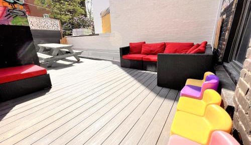 Apartment with Terrace