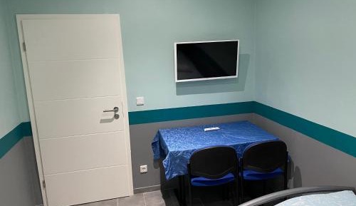 Double or Twin Room with Shower