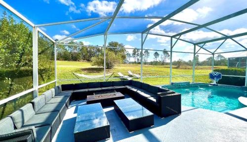 Deluxe Villa