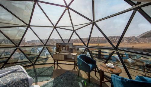 Panoramic Dome King with Terrace