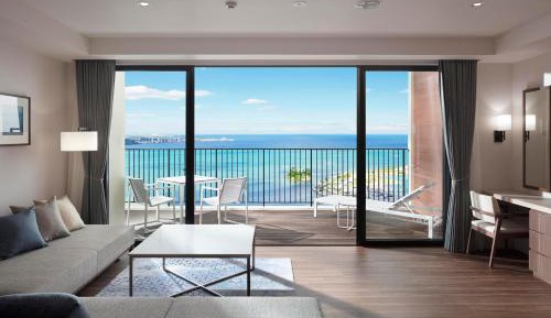 Premium Ocean Suite