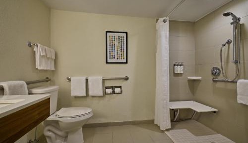 Double Room with Two Double Beds - Disability Access